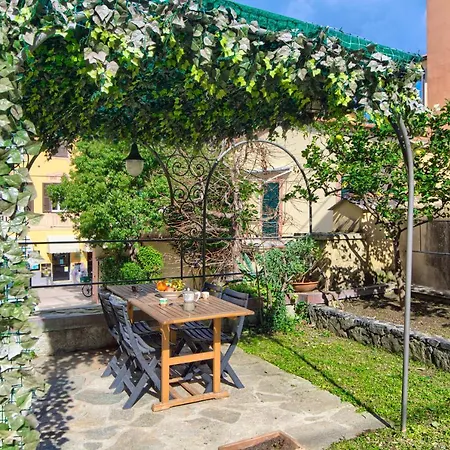 Alice House Apartment Levanto